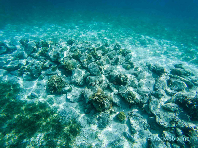 Underwater Trails